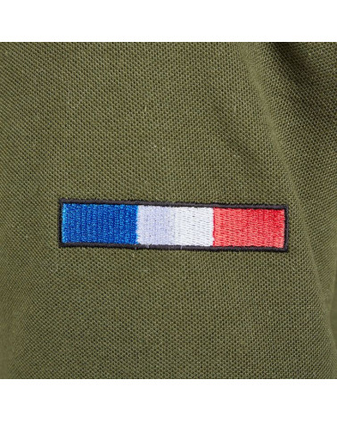 T-shirt French Army Kaki - A.R.E.S : Style militaire en polycoton, broderie "FRENCH ARMY", drapeau français, poche zippée. T-shirt French Army Kaki - A.R.E.S : Style militaire en polycoton, broderie "FRENCH ARMY", drapeau français, poche zippée.