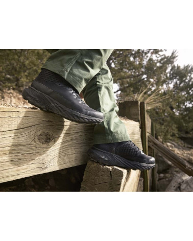 Agility Peak 5 Mid Tactical GTX WP Noir - Merrell : performance, adhérence et protection pour toutes vos missions. Agility Peak 5 Mid Tactical GTX WP Noir - Merrell : performance, adhérence et protection pour toutes vos missions.