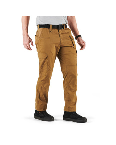 ABR Pro Pant Kangaroo - 5.11 Tactical, un pantalon tactique robuste et fonctionnel pour toutes vos missions. ABR Pro Pant Kangaroo - 5.11 Tactical, un pantalon tactique robuste et fonctionnel pour toutes vos missions.