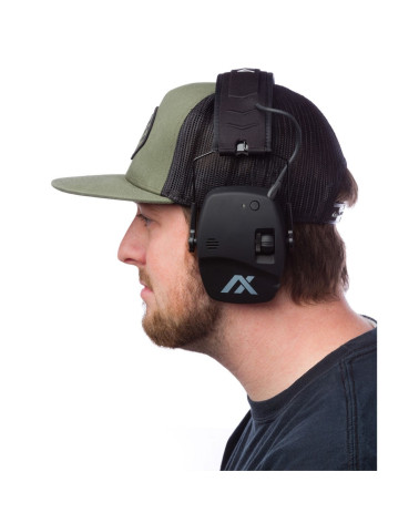 Casque Trackr Blu - AXIL, alliant protection auditive avancée et connectivité Bluetooth pour une performance optimale. Casque Trackr Blu - AXIL, alliant protection auditive avancée et connectivité Bluetooth pour une performance optimale.