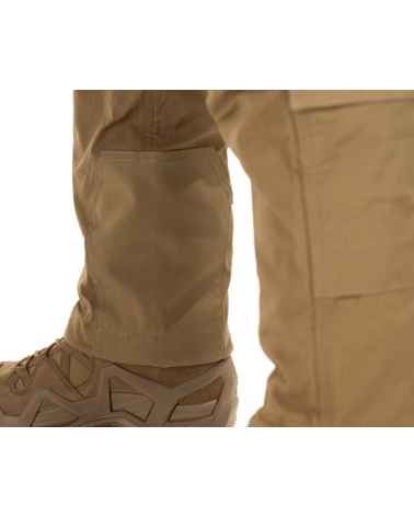 Pantalon tactique Raider Pants MK V COYOTE de Clawgear, conçu pour la performance et la durabilité sur le terrain. Pantalon tactique Raider Pants MK V COYOTE de Clawgear, conçu pour la performance et la durabilité sur le terrain.
