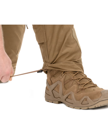 Pantalon tactique Raider Pants MK V COYOTE de Clawgear, conçu pour la performance et la durabilité sur le terrain. Pantalon tactique Raider Pants MK V COYOTE de Clawgear, conçu pour la performance et la durabilité sur le terrain.