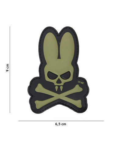 Patch 3D PVC Skull Bunny vert de 101 INC fixé sur une veste tactique