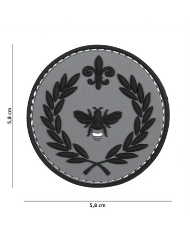 Patch 3D Napoléon gris en PVC de 101 INC fixé sur un équipement tactique