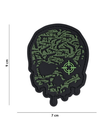Patch 3D Target Eye Skull vert de 101 INC fixé sur un gilet tactique