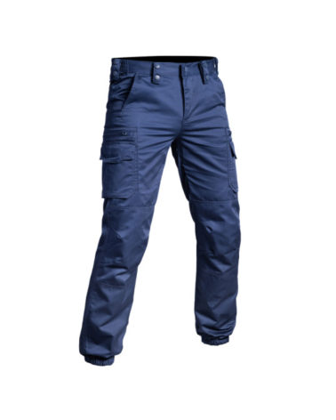 Pantalon V2 SECU ONE bleu marine de A10 Equipment porté par un agent de sécurité
