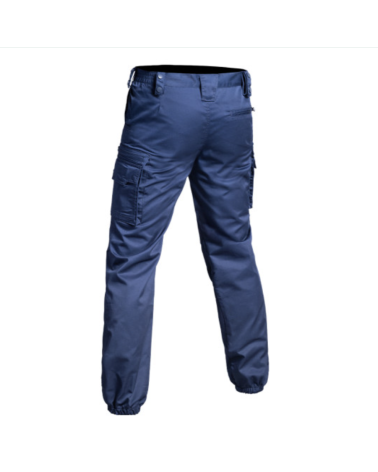 Pantalon V2 SECU ONE bleu marine de A10 Equipment porté par un agent de sécurité Pantalon V2 SECU ONE bleu marine de A10 Equipment porté par un agent de sécurité