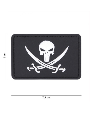 Patch 3D PVC Punisher Pirate Noir de 101 INC, fixé sur un gilet tactique