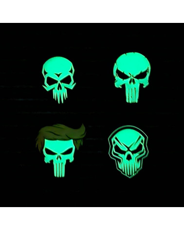 Patch 3D PVC Punisher phosphorescent de 101 INC, fixé sur un gilet tactique