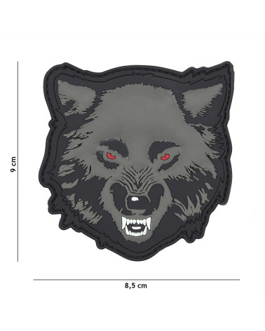 Patch 3D Wolf gris de 101 INC fixé sur un sac tactique