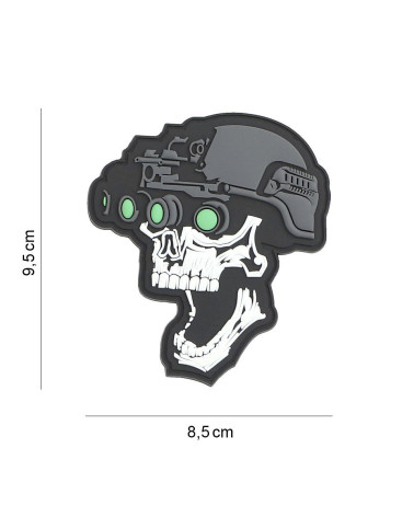 Patch 3D PVC NIGHT VISION SKULL WHITE de 101 INC représentant un crâne avec jumelles de vision nocturne