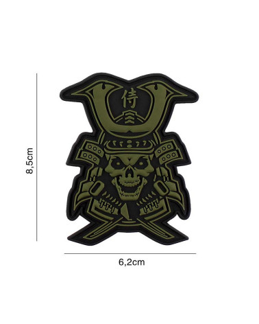 Patch 3D PVC SAMURAI SKULL VERT de 101 INC représentant un crâne samouraï en vert olive