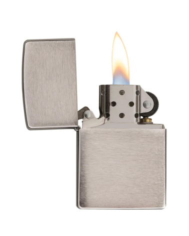 Briquet Zippo Brushed Chrome – Rechargeable, finition brossée intemporelle, garanti à vie