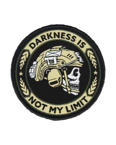 Patch brodé Darkness Is Not My Limit avec crâne casqué et fixation velcro – A.R.E.S.