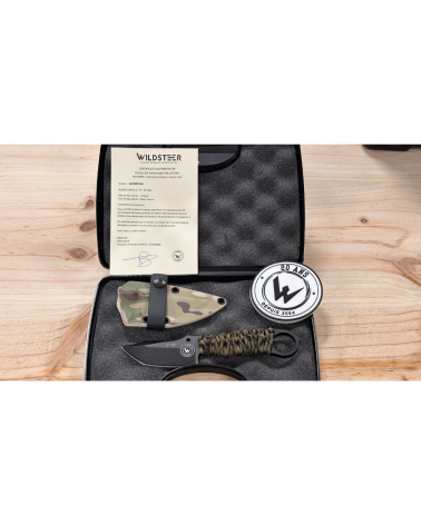 Couteau Wildsteer Karlican Édition 20 Ans lame noire N°01/40 avec manche paracorde, fabrication française série limitée