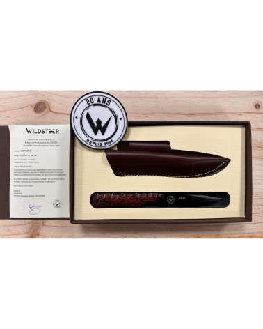 Couteau Wildsteer Baby Wild Édition 20 Ans N°29/40 lame noire avec manche Pakawood cocobolo, série limitée française