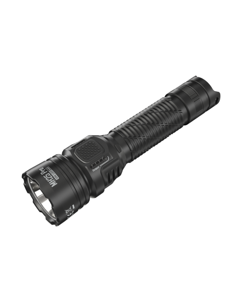 Lampe torche Nitecore MH25 Pro 3300 lumens avec LED UHi et portée de 705 mètres conçue pour usage tactique et outdoor.