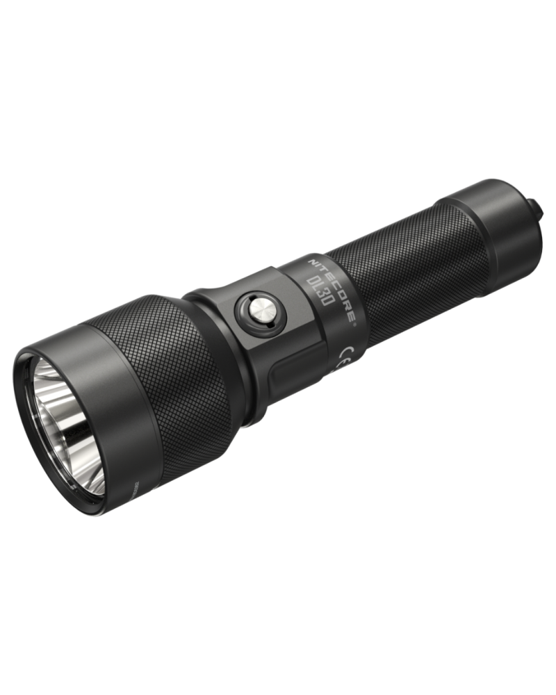 Lampe de plongée Nitecore DL30 1100 lumens submersible jusqu’à 100 mètres avec faisceau concentré pour exploration sous marine.