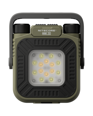 Lampe multifonction Nitecore NWL30 3000 lumens avec batterie externe et répulsif moustiques pour camping et activités outdoor.