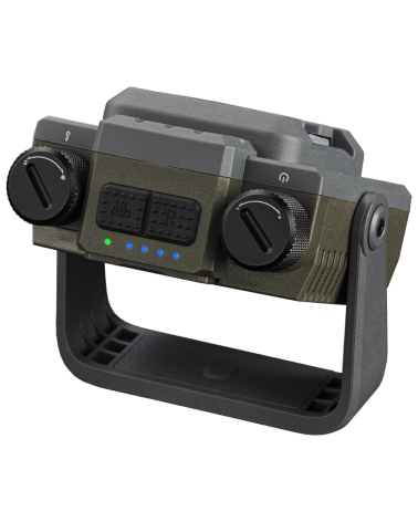 Lampe multifonction Nitecore NWL30 3000 lumens avec batterie externe et répulsif moustiques pour camping et activités outdoor.