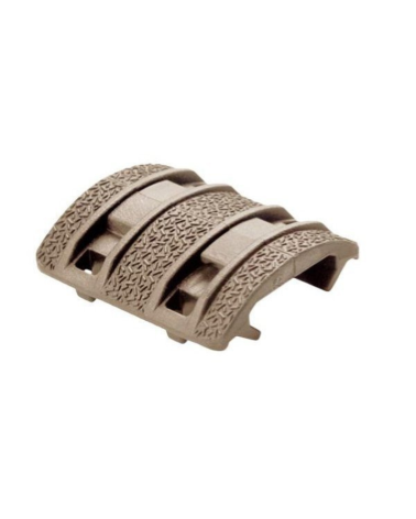 Couvre rail Picatinny Magpul XTM FDE avec texture antidérapante pour protection et amélioration de la prise en main.