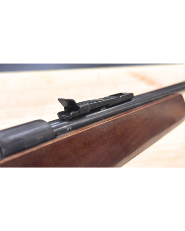 Carabine monocoup Manu Arm 1978 calibre 22 LR en bon état avec canon de 60 cm et certificat d'origine du Banc d'Épreuve.