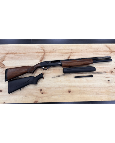 Fusil semi-automatique Baikal MP-153 calibre 12/76 avec canon de 51 cm, capacité de 8+1 coups