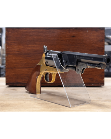 Réplique Pietta 1851 Navy Sheriff d'occasion calibre .36 PN avec carcasse laiton, crosse en noyer, canon octogonal de 127 mm