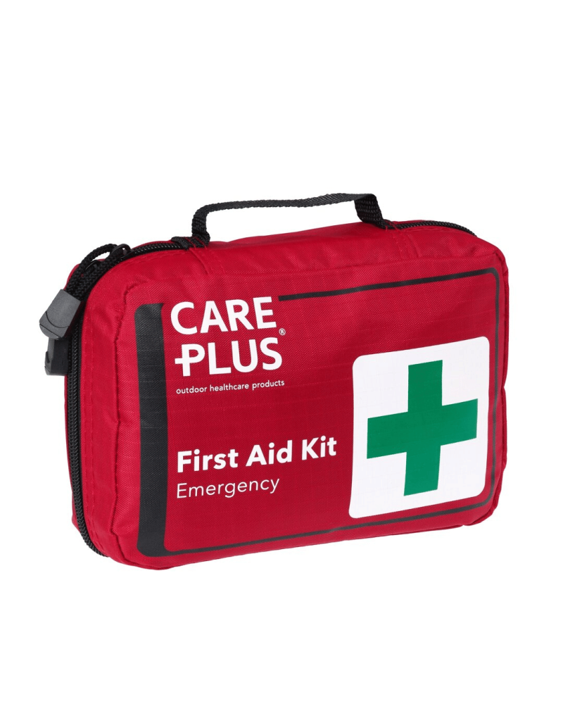 Trousse de secours d'urgence Care Plus 56 pièces avec pochette en nylon rouge contenant un kit complet de premiers secours
