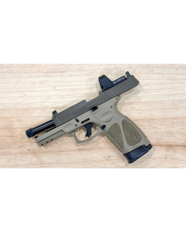 Pistolet Taurus G3 Tactical FDE calibre 9x19 d'occasion avec point rouge Vector Optics Frenzy FM 3 MOA monté et réglé