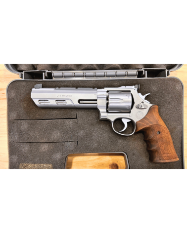 Revolver Smith & Wesson Model 629 Competitor calibre .44 Magnum d'occasion, configuration spécialisée de la gamme 629