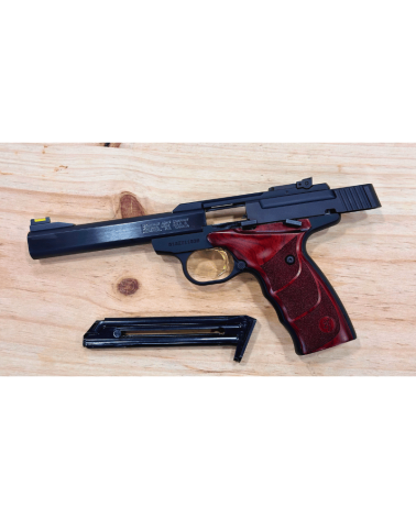 Pistolet Browning Buck Mark Rosewood calibre .22 LR d'occasion, avec finition Rosewood et légère tache esthétique sous le canon.