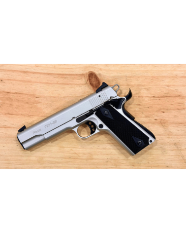 Pistolet SIG Sauer 1911-22 Silver calibre .22 LR d'occasion, inspiré du design 1911 avec finition Silver