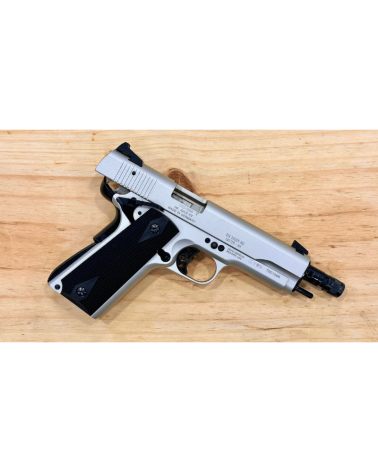 Pistolet SIG Sauer 1911-22 Silver calibre .22 LR d'occasion, inspiré du design 1911 avec finition Silver