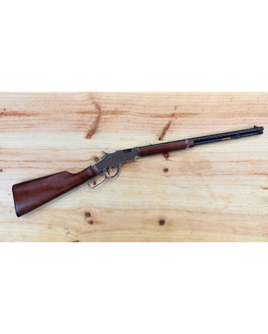 Carabine Uberti 1887 Scout Carbine .22LR d'occasion, levier sous-garde, canon rond 482mm et crosse en noyer huilé.