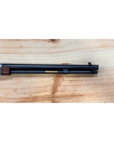 Carabine Uberti 1887 Scout Carbine .22LR d'occasion, levier sous-garde, canon rond 482mm et crosse en noyer huilé.
