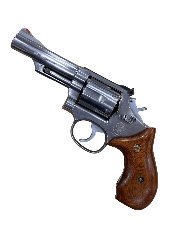 Revolver Smith & Wesson Modèle 66-2 calibre .357 Magnum en acier inoxydable, canon 4 pouces